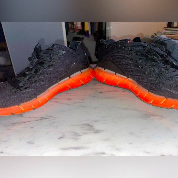 Reebok UFC shoes - Picture 3 of 6